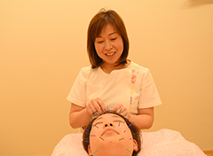 土曜・日曜・祝日も営業しておりますので、通院しやすいです