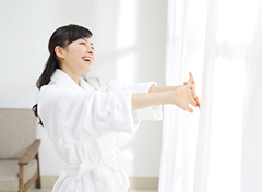 野の花鍼灸院は腰痛だけでなく全身のバランスも重視します